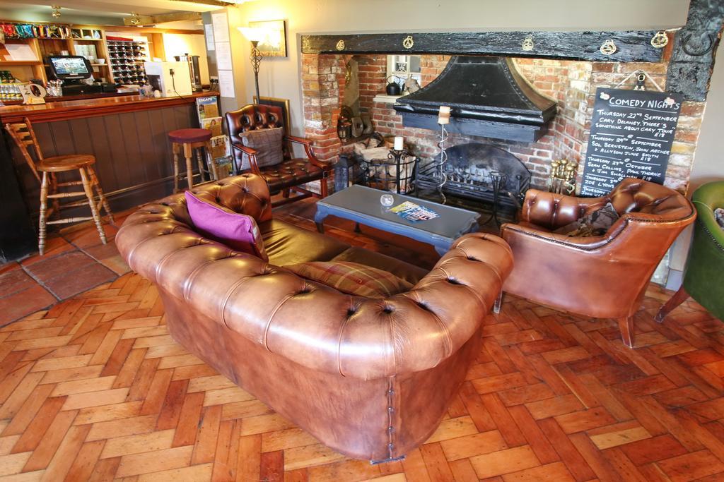 The Potters Arms 호텔 아머샴아머셤 외부 사진