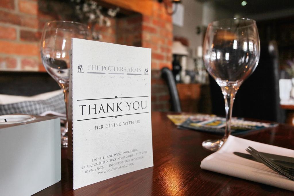 The Potters Arms 호텔 아머샴아머셤 외부 사진