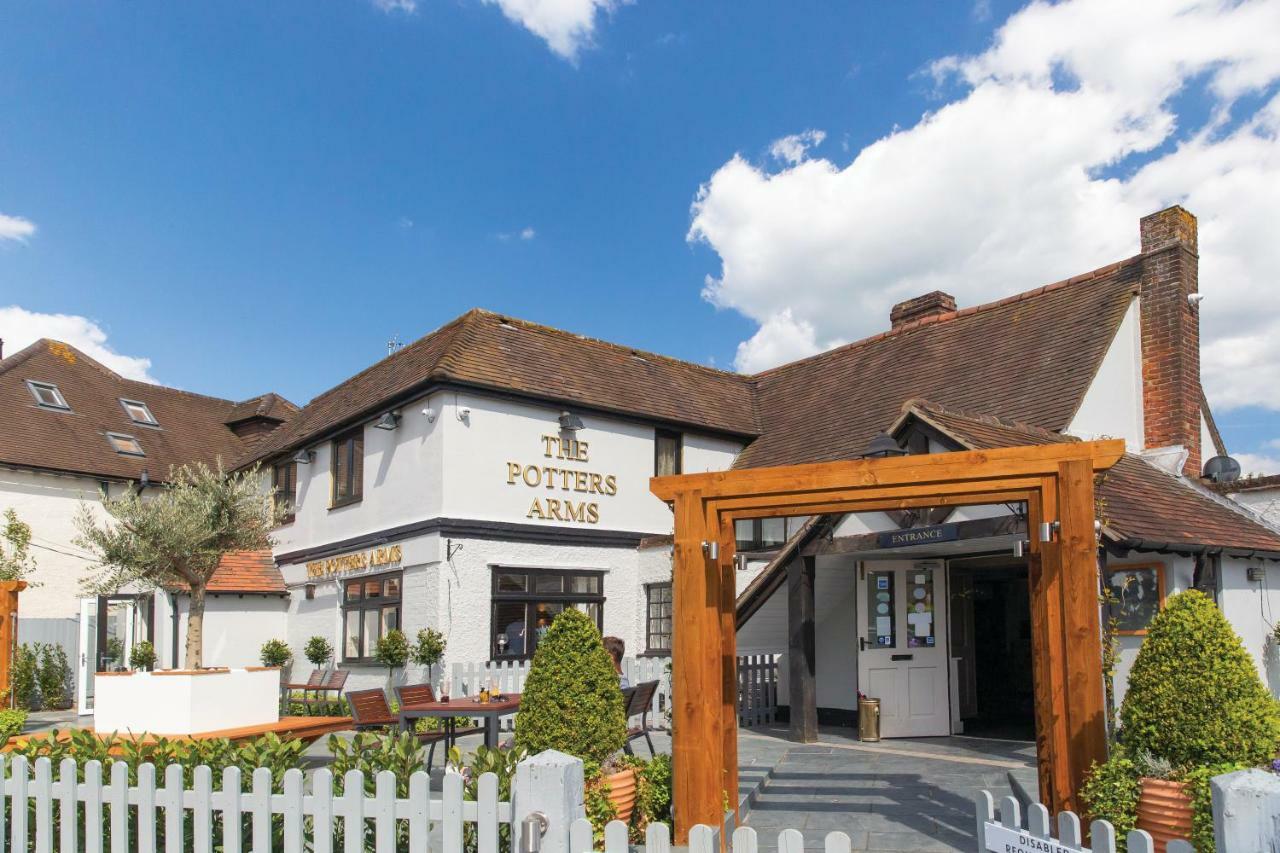 The Potters Arms 호텔 아머샴아머셤 외부 사진